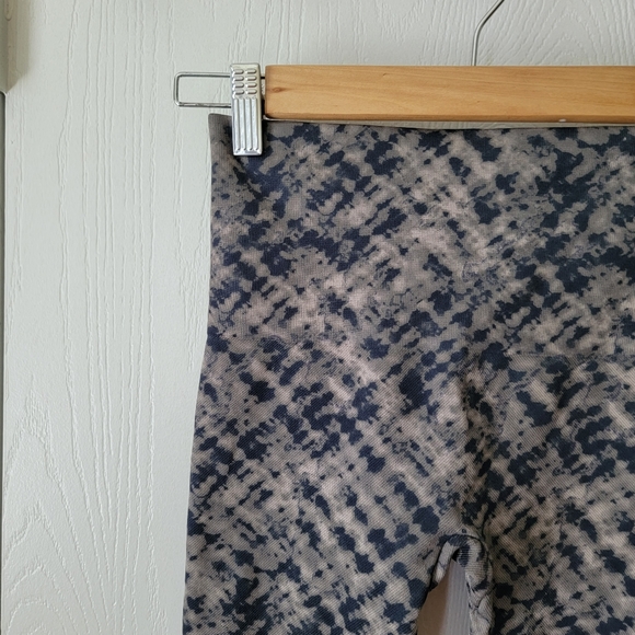 Spanx Crop Lamn Leggings - Picture 4 of 5